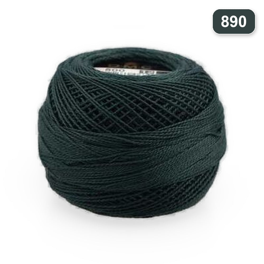 890