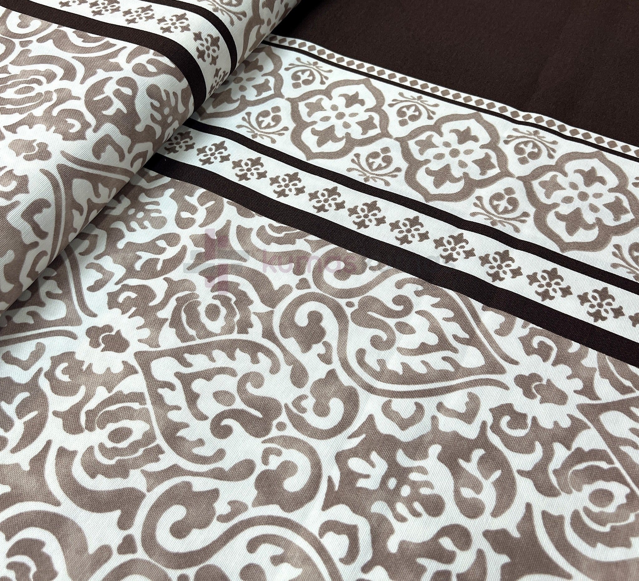 Damask Desenli Duck Keten Kumaş - Kahve