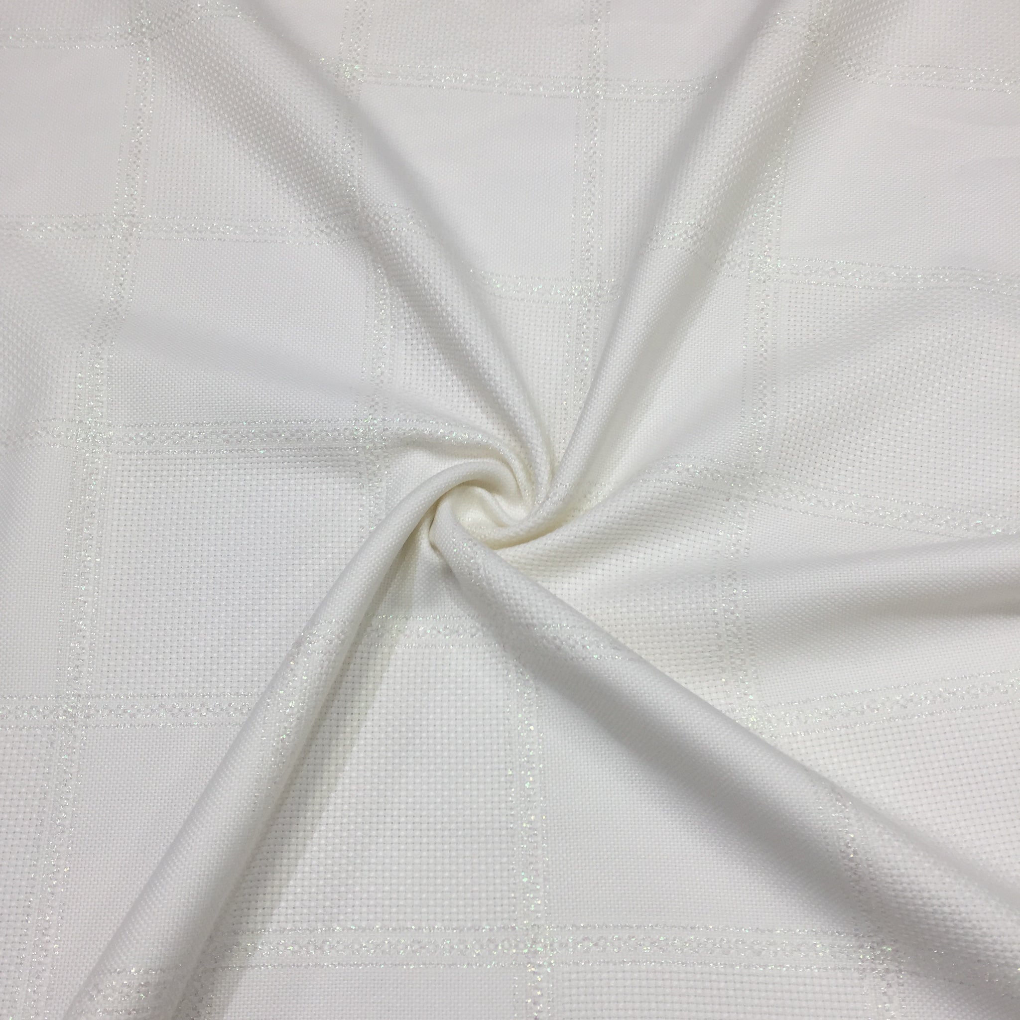 Etuval Linen Hereke Kumaş — doku detayı