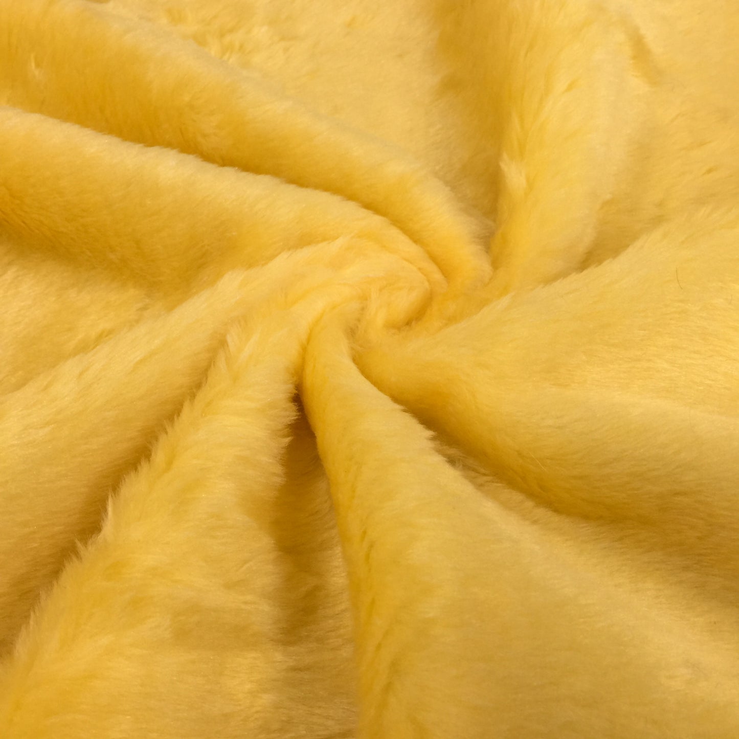 Peluş Kumaş — renk seçeneği 1